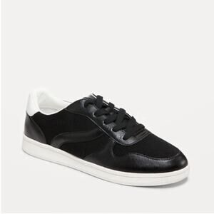 Old Navy Black Low Top Sneakers